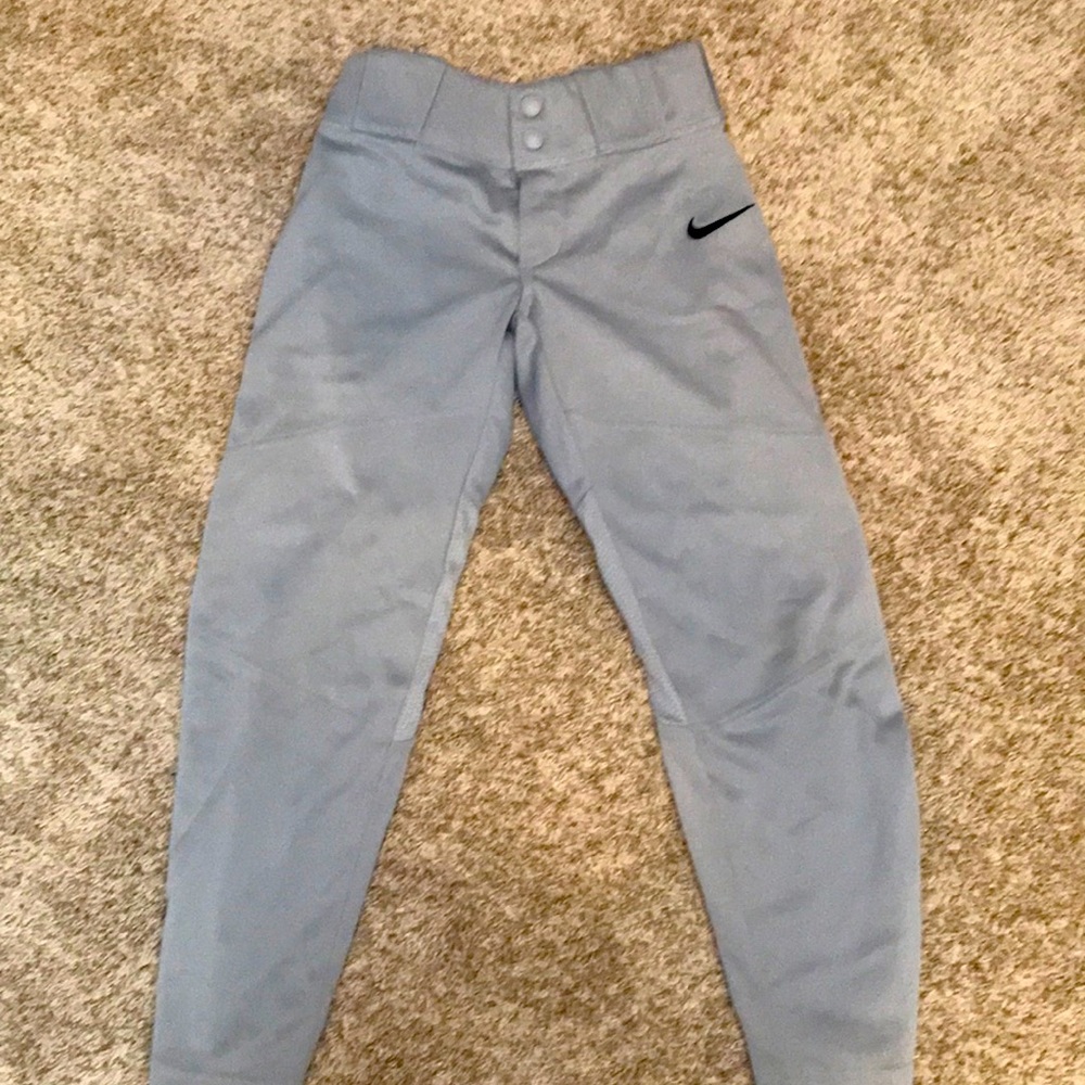 Gently used boys size XS baseball pants.